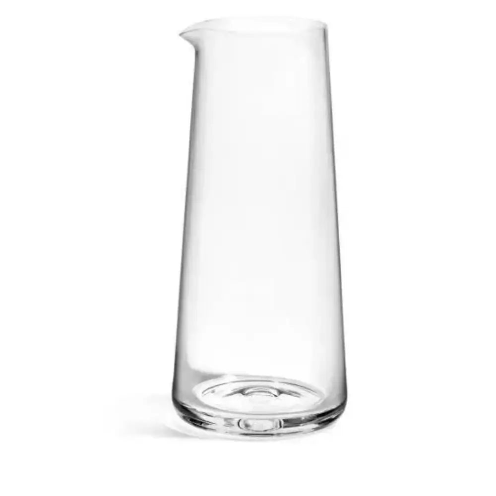 Clear glass carafe