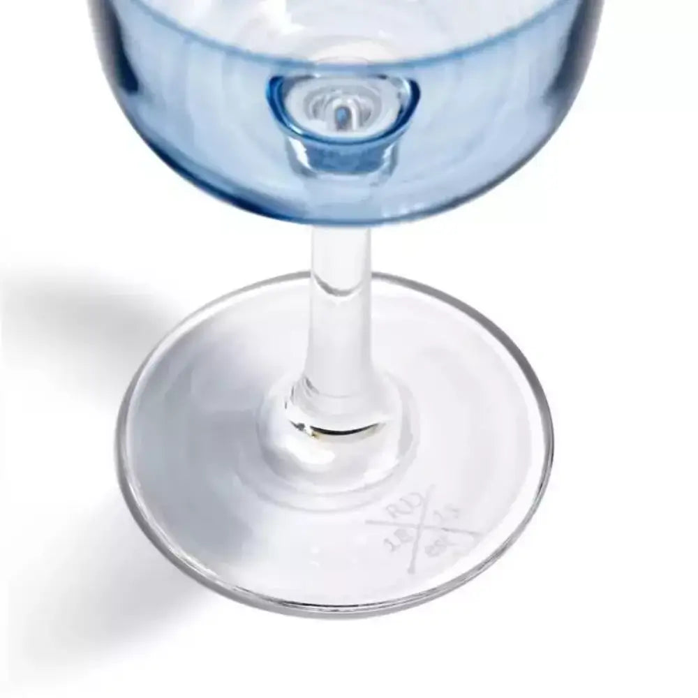 Clear wine glass
