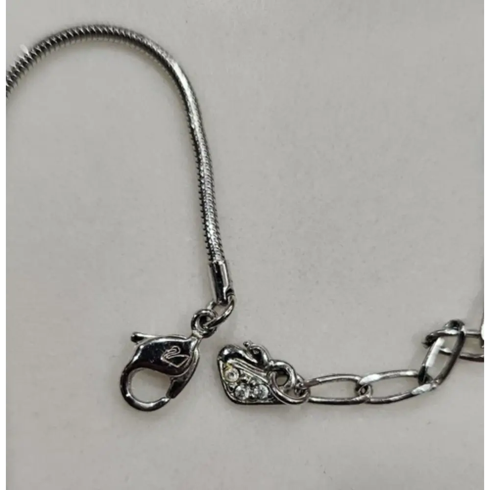 Silver bracelet with a clasp