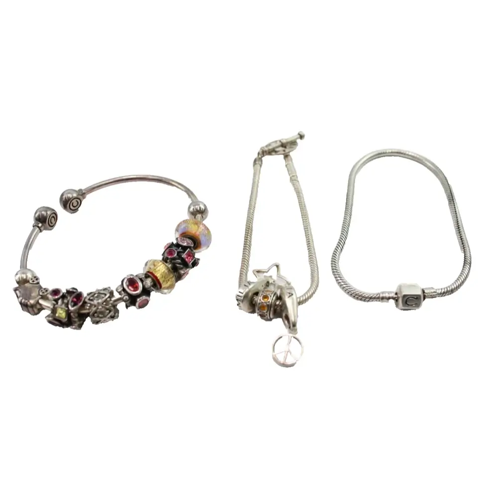 Set of silver bracelets