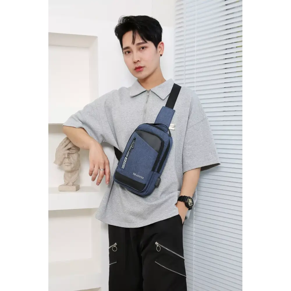 lightweight adjustable strap bag