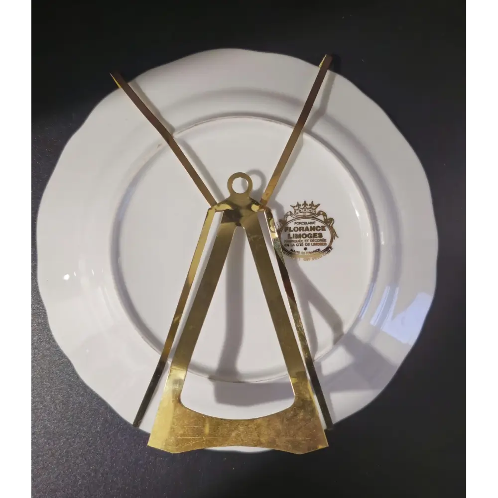Decorative back of plate