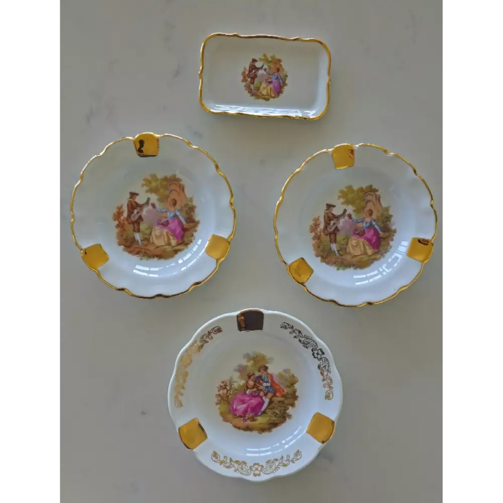 Set of decorative ceramic plates