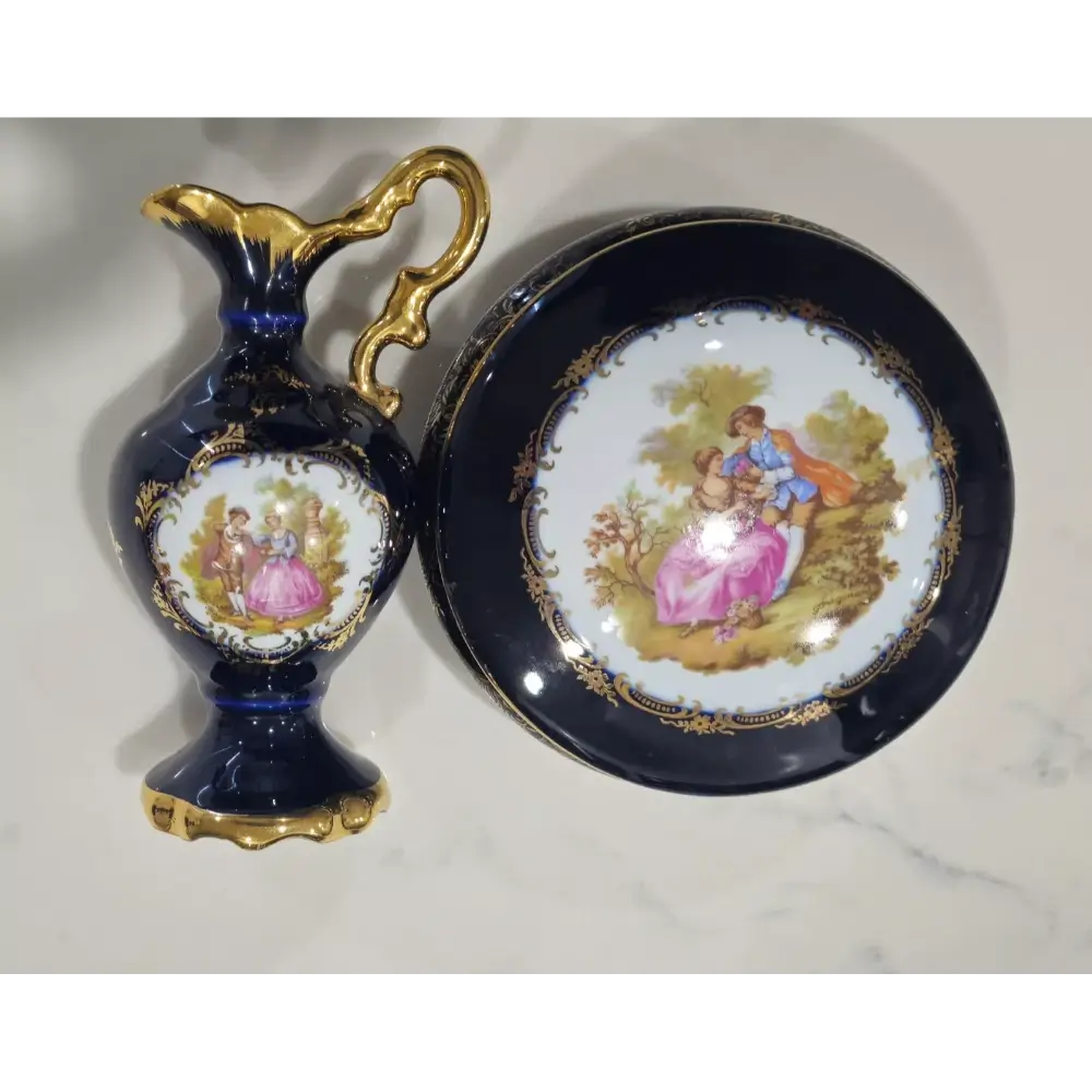 Decorative ceramic Jug and pill or trinket