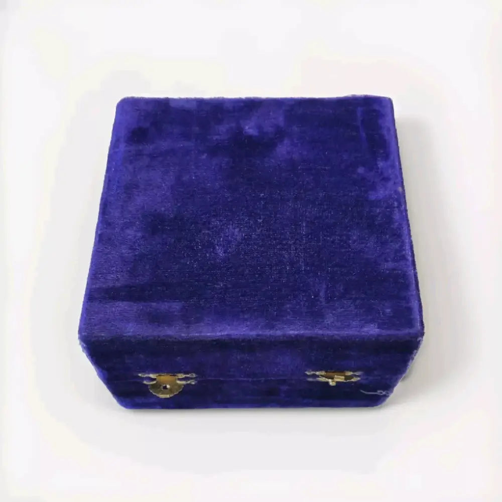 Purple velvet Plate Beer Mug box