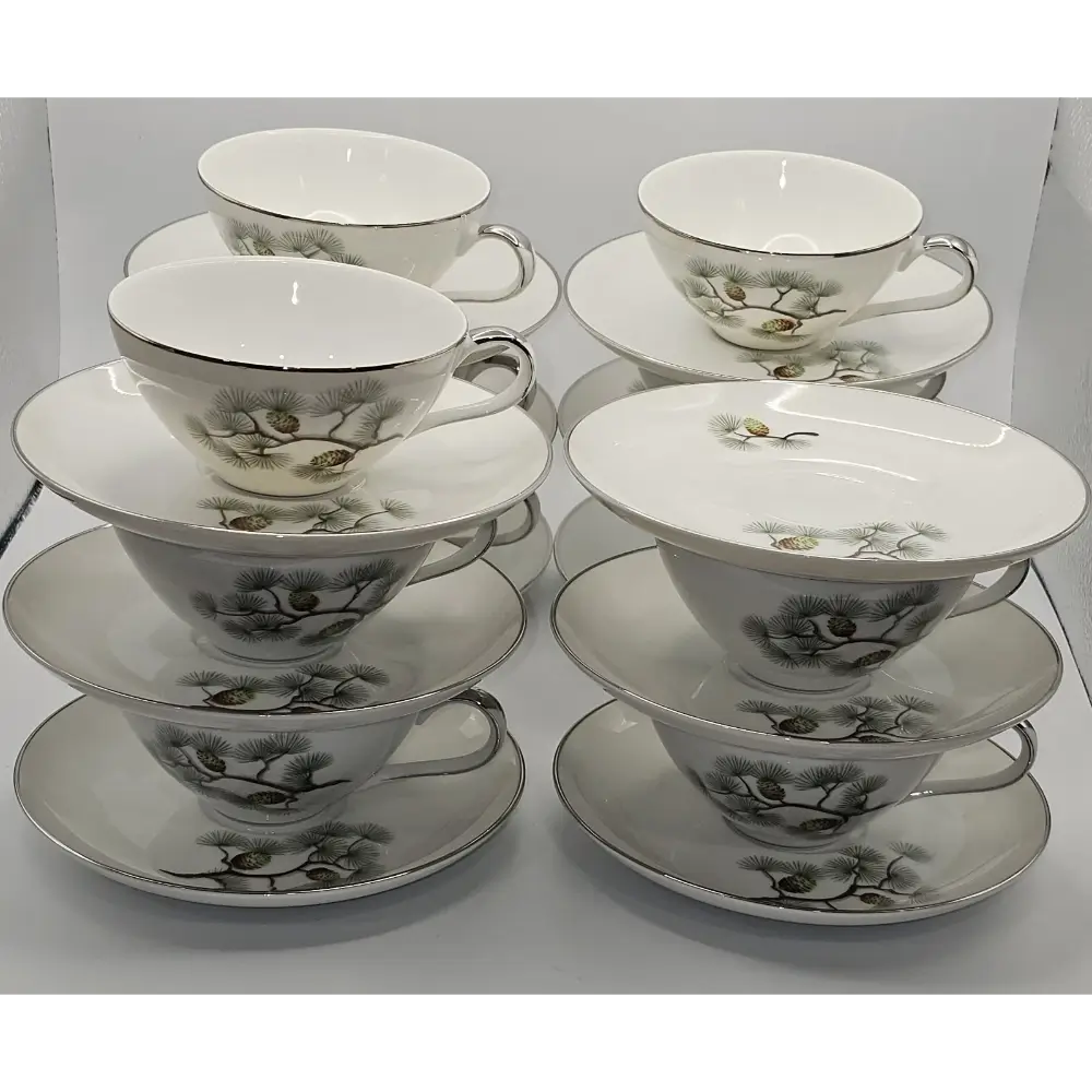 Exquisite mid-century Ohno Kutani dinnerware collection