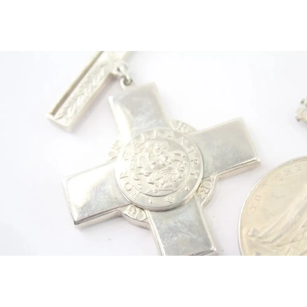 Silver cross pendant