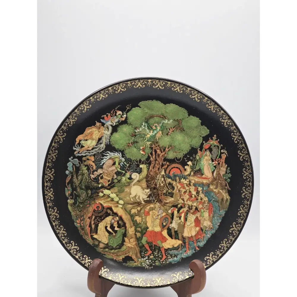 Palekh Russian Legends Limited Edition Porcelain Collector Plate (7.75 in)