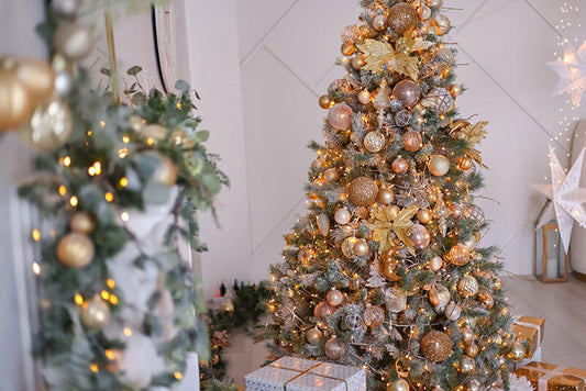 How to Choose Luxury Christmas Ornaments: A Complete Buying Guide