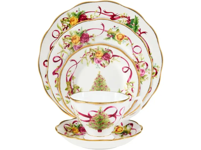 Royal Albert Old Country Roses Christmas 5 Piece Place Setting from our Dinnerware Sets collection