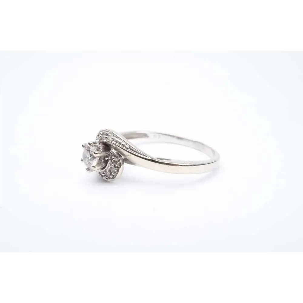 18ct White Gold Diamond Ring - Classic Vintage Solitaire Design