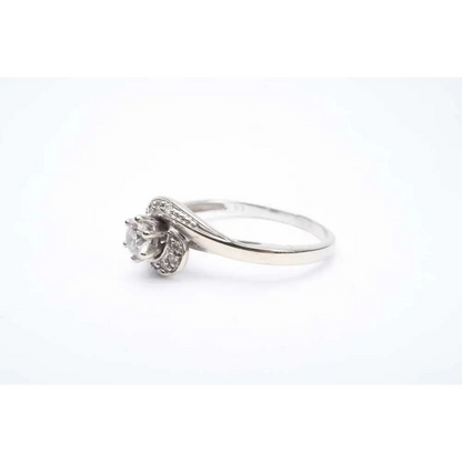 18ct White Gold Diamond Ring - Classic Vintage Solitaire Design