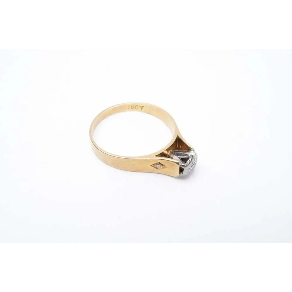 18ct Yellow Gold Diamond Ring - Classic Vintage Solitaire Design