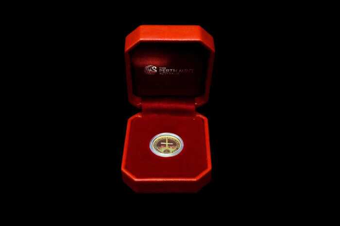 2008 90th Anniversary of the End of WWI 1/4oz gold proof coin in red Perth Mint presentation case | Koalaehub