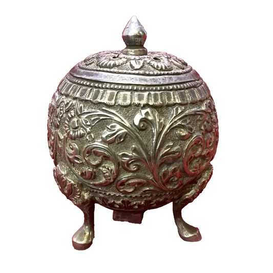 Antique Indian silver saltshaker and cellar set hallmarked 56g