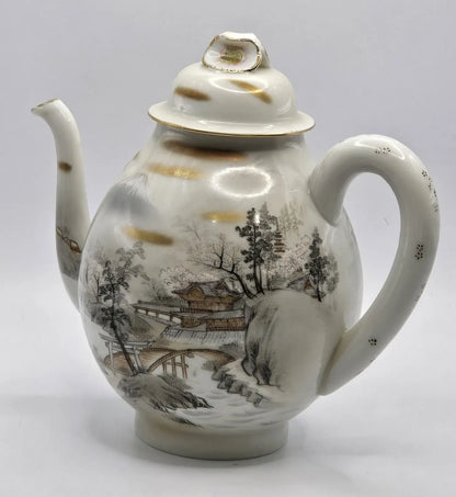 Antique Japanese Porcelain Tea Set 21 Piece, Geisha Scenes with Gold Trim