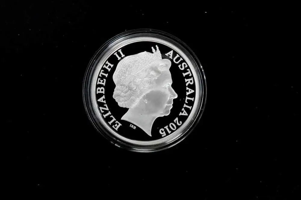 2015 $5 silver proof coin obverse – Queen Elizabeth II portrait | Koalaehub