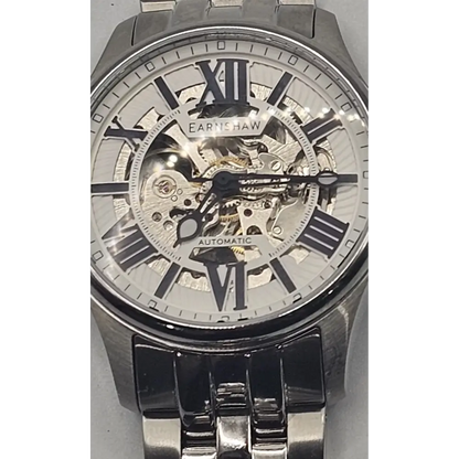  Close -Up Earnshaw ES-8240 Automatic watch