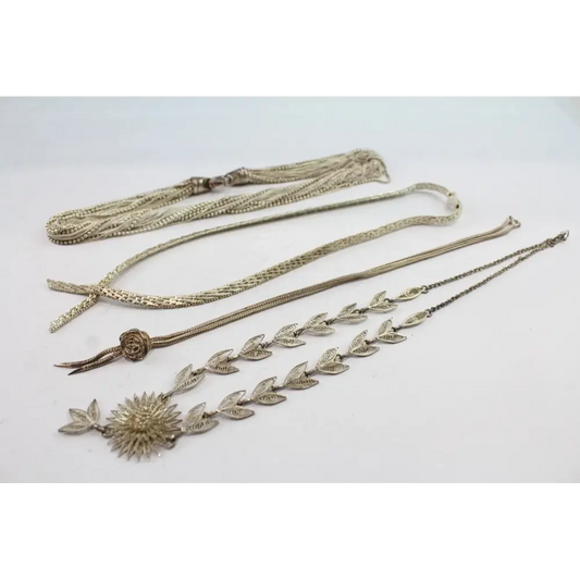 Set of decorative Necklace Set