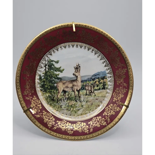 Limoges Collector Plate with Roe Deer in Gold Gilt and Burgundy Rim