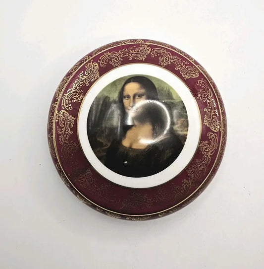 Decorative plate with a classical portrait