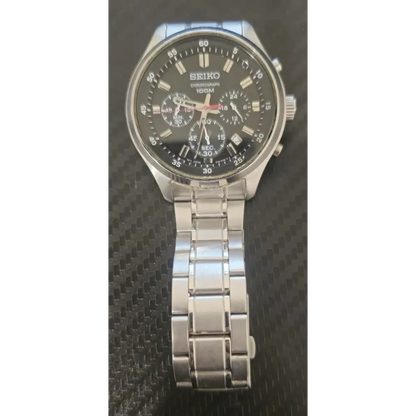Seiko watch with a silver band 