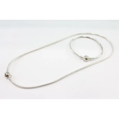 Silver necklace and Bracelet
