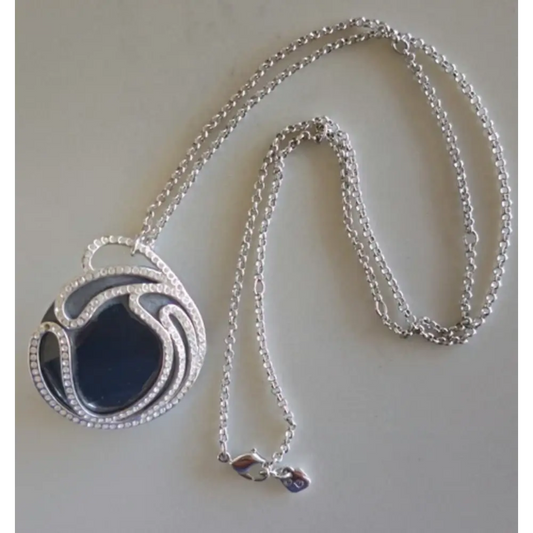 Silver necklace with a pendant