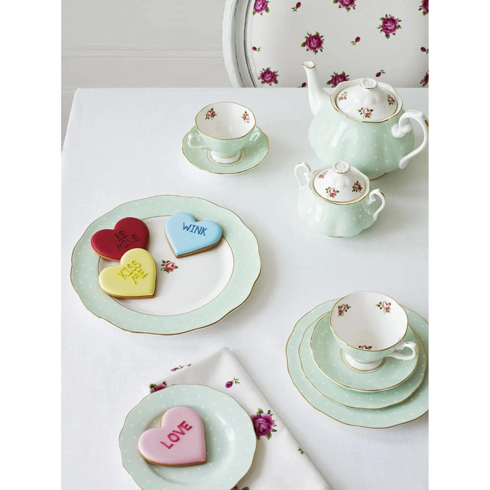 Tea set with colorful heart-shaped in our kitchen and tableware collection
