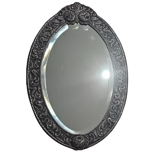 Decorative oval mirror