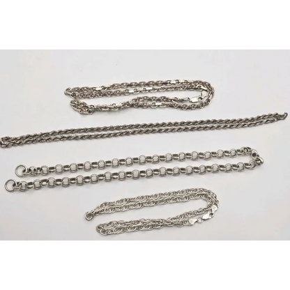 Set of silver chains