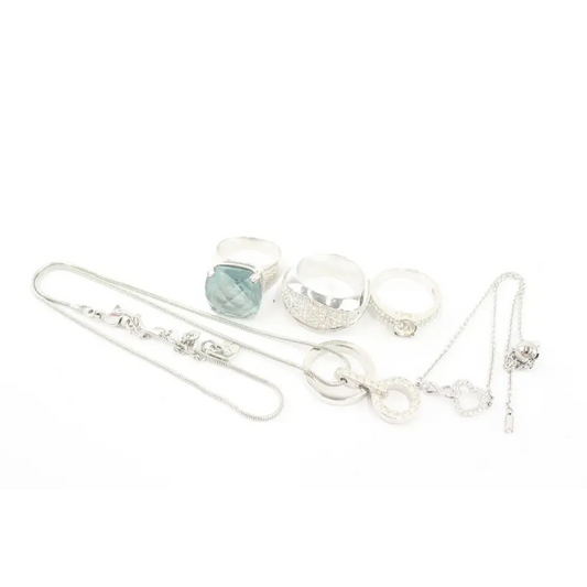 Silver jewelry set with necklace, earrings, bracelet