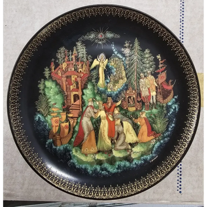 Palekh Russian Legends Limited Edition Porcelain Collector Plate (7.75 in)