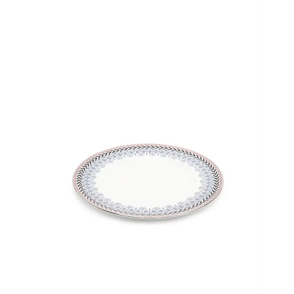 Decorative plate with intricate design