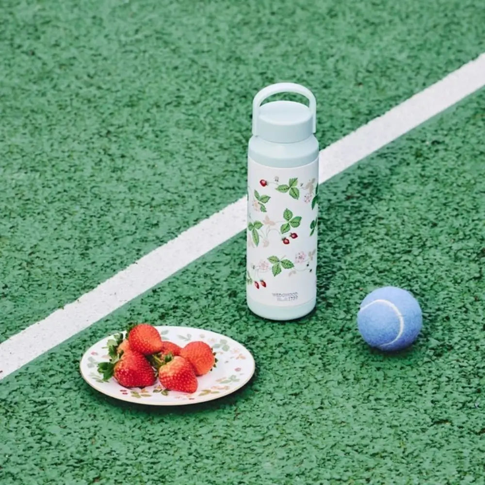 Wedgwood Wild Strawberry Insulated Bottle 500ml White with Floral Strawberry Motif
